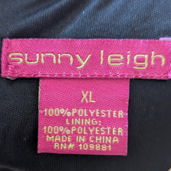 Black and White Short Sleeve Dress Size XL - Picture 6 of 6